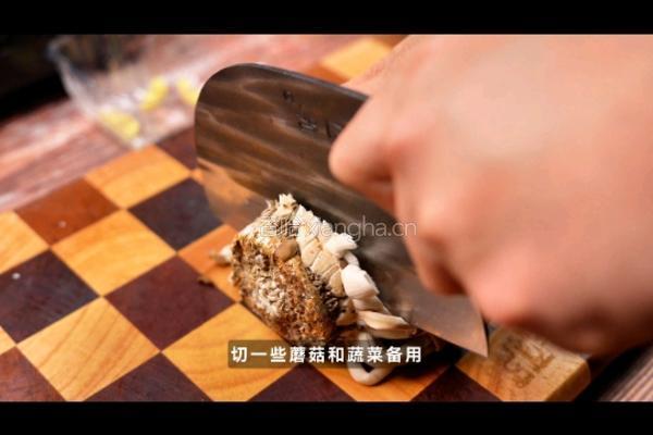 法式松露鸡肉丸的做法图解5