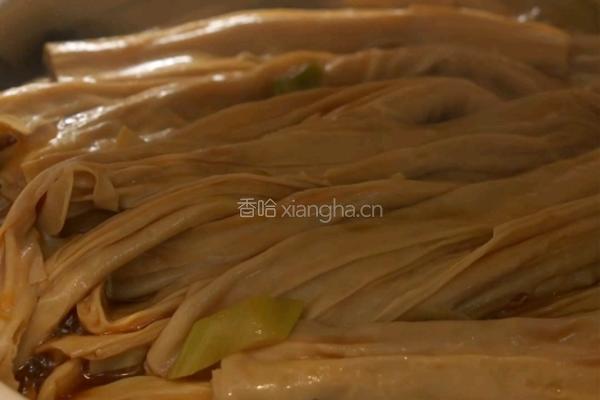 葱烧腐竹煲的做法图解6