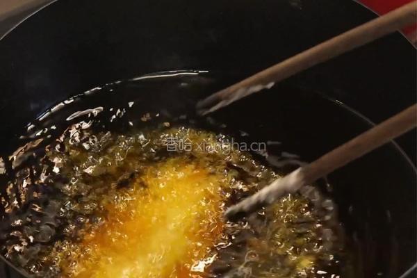 解锁新吃法！黑松露奶酪炸鸡一口封神的做法图解3