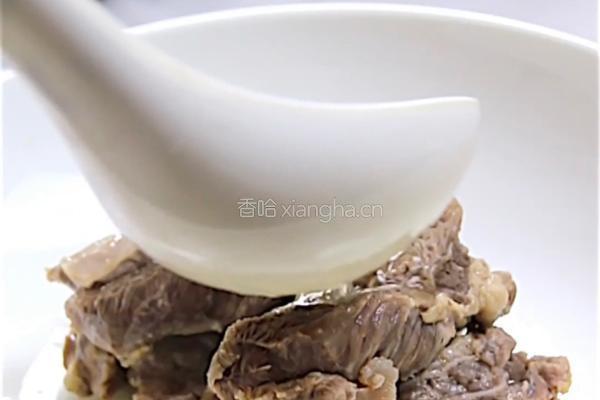 5月限定！一口鲜掉眉毛的清炖牛肋条的做法图解4