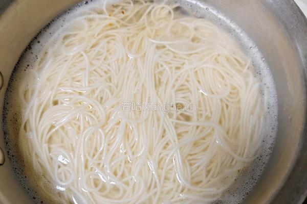西红柿鸡蛋打卤面的做法图解4