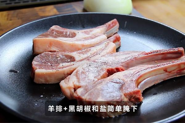 黑松露香煎小羊排的做法图解1