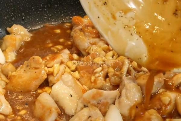 菌汁蜂蜜鸡肉饭的做法图解7