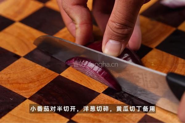 金枪鱼意面沙拉的做法图解2
