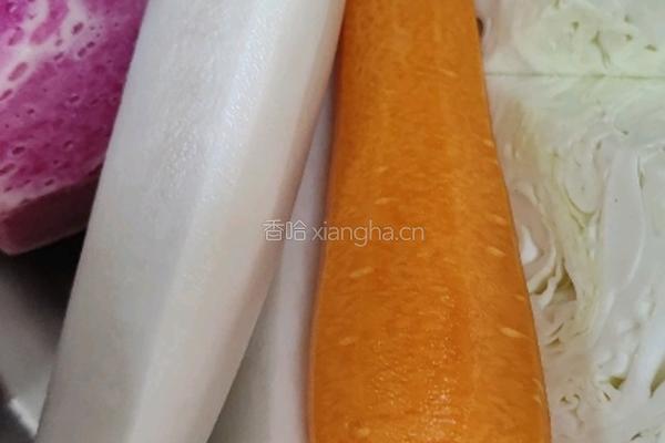跳水泡菜的做法图解1