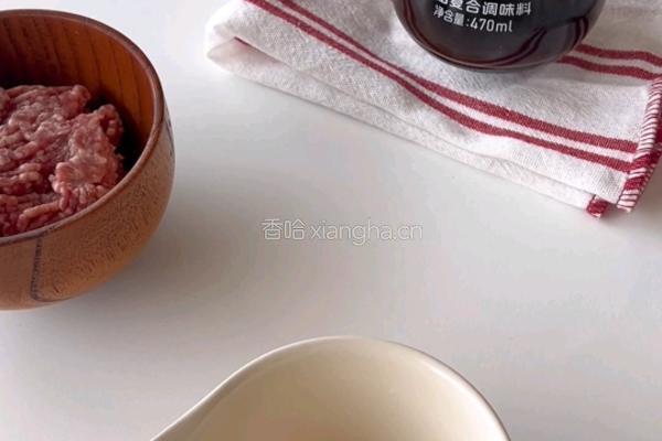 番茄肉酱面的做法图解1