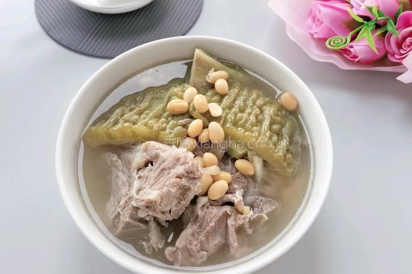凉瓜黄豆排骨汤的做法图解8