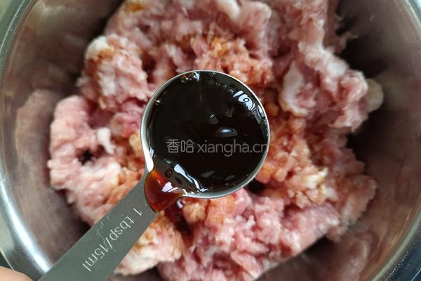 肉圆炖白菜的做法图解4