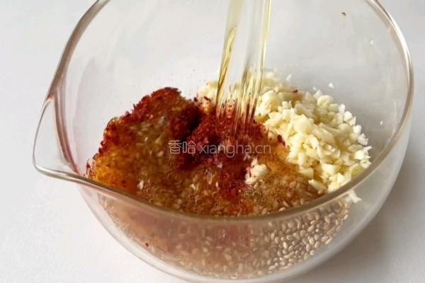 麻酱肥牛面的做法图解1