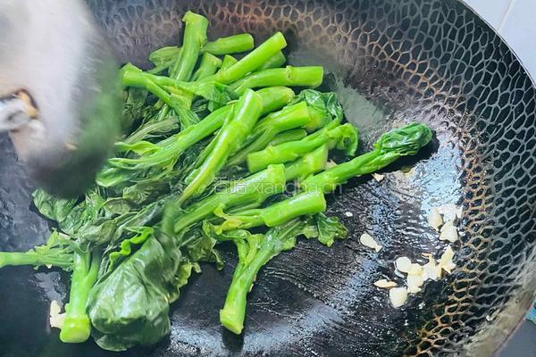 清炒芥兰的做法图解4