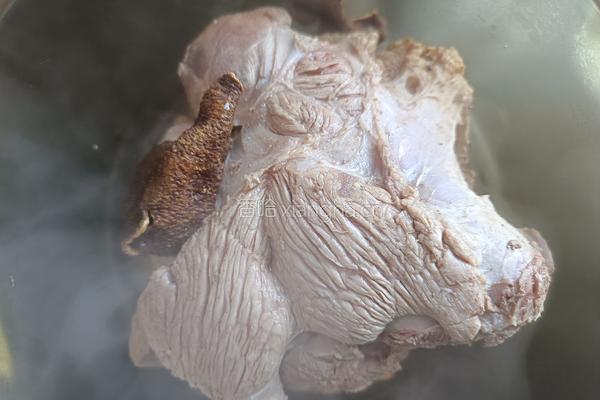  陈皮卤牛腱的做法图解3
