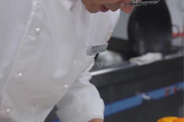 橙香牛肉粒的做法图解2