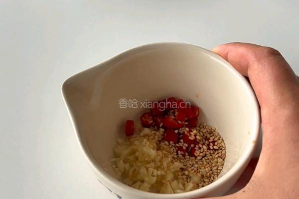 虾仁芦笋沙拉的做法图解4