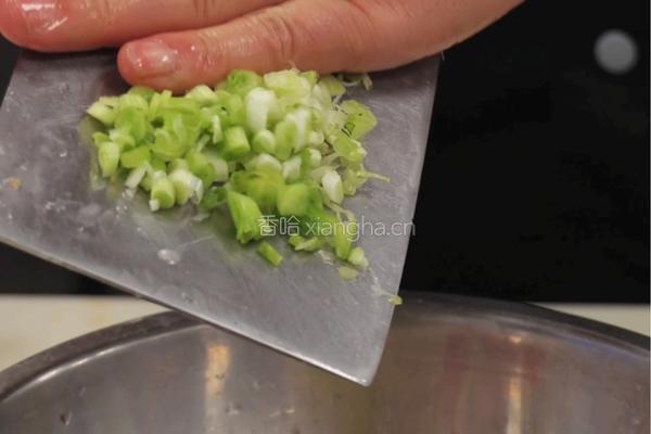 古城三鲜麦饼的做法图解2