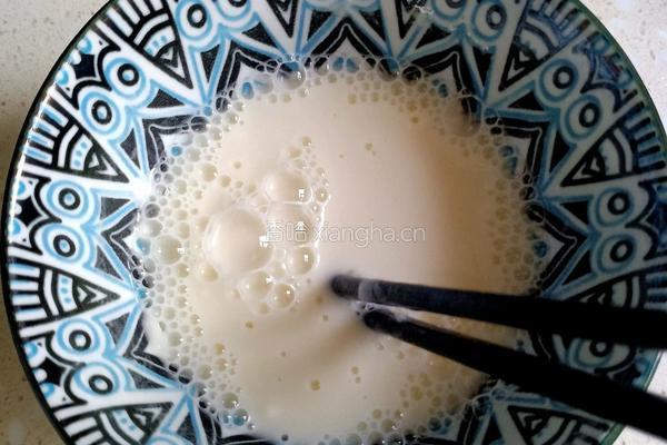 裙带菜豆腐汤的做法图解5