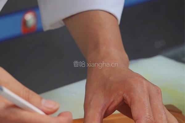 鲜虾什锦春卷的做法图解5