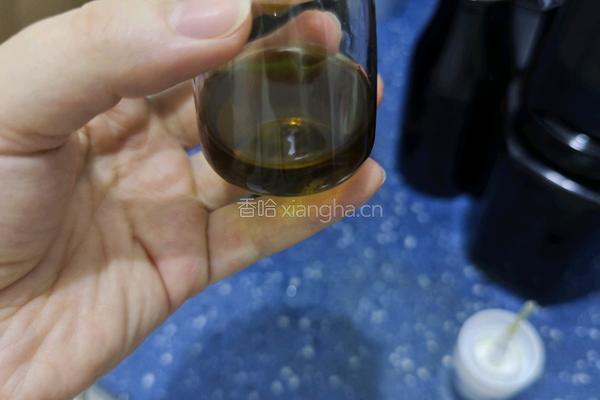 自制花露水的做法图解6
