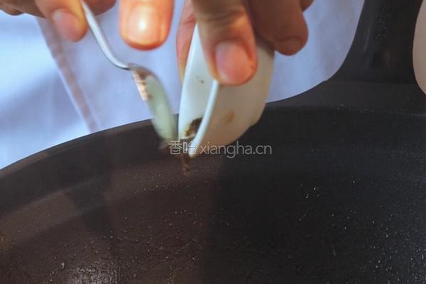 菌菇牛肉炒鸡蛋的做法图解5