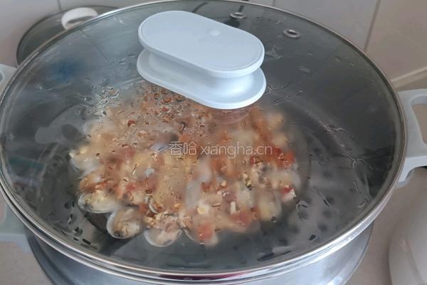 蒜蓉粉丝花甲的做法图解5