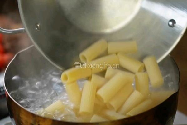 松露虾滑通心粉的做法图解1