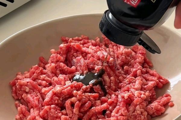 芝士牛肉土豆饼的做法图解1