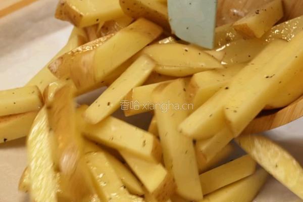 黑松露番茄肉酱薯条的做法图解2