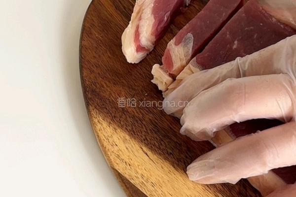 芦笋炒牛肉的做法图解1