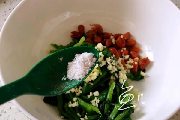 果仁菠菜的做法图解7