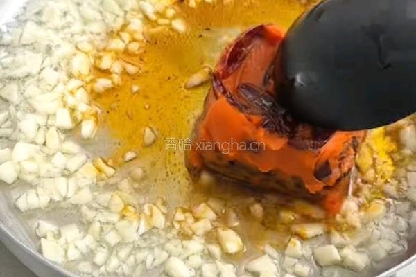 麻辣虾滑宽粉的做法图解2