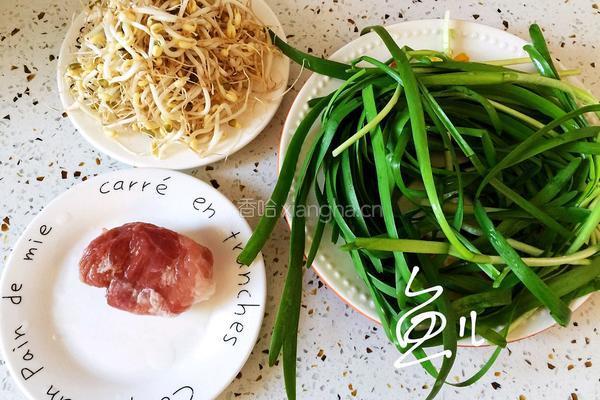 豆芽炒韭菜的做法图解1