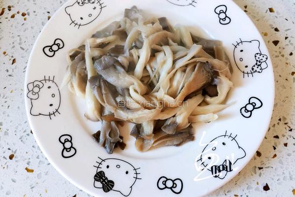 平菇炒鸡蛋的做法图解6