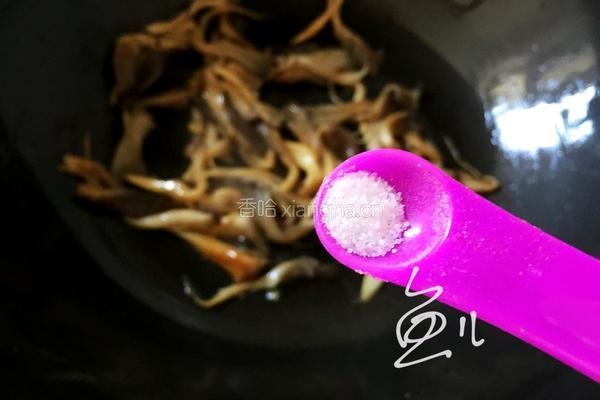 平菇炒鸡蛋的做法图解12