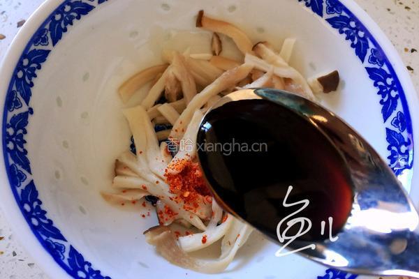 油炸杏鲍菇的做法图解6