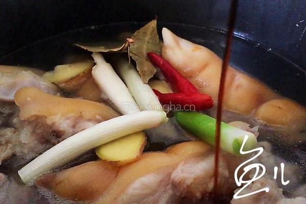 五香卤猪蹄的做法图解10