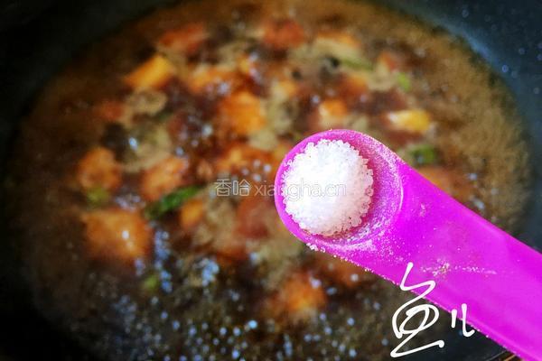 土豆炖鸡翅的做法图解15