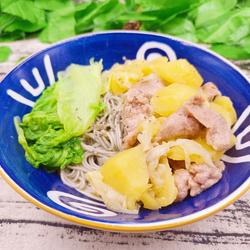减脂餐土豆炖肉荞麦面 的做法[图]