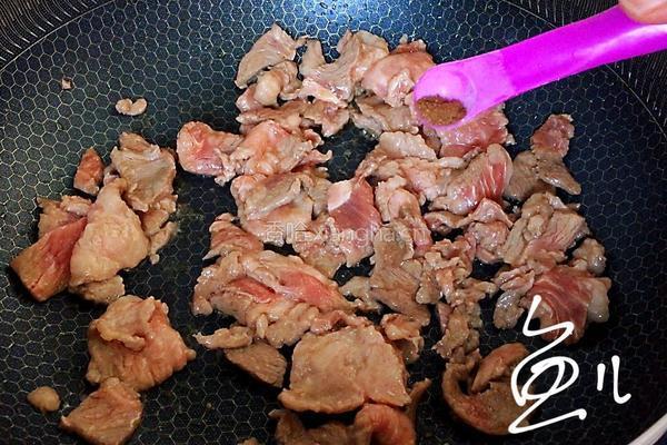 西兰花炒牛肉的做法图解14