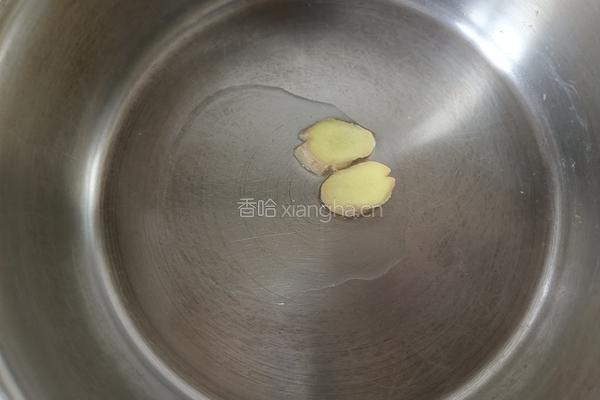 金针菇炖热腾 的做法图解1