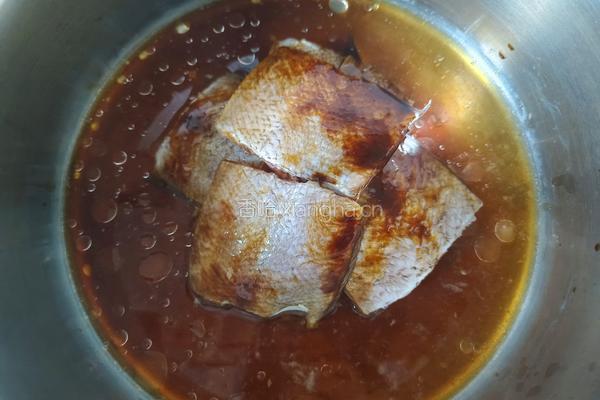 金针菇炖热腾 的做法图解6