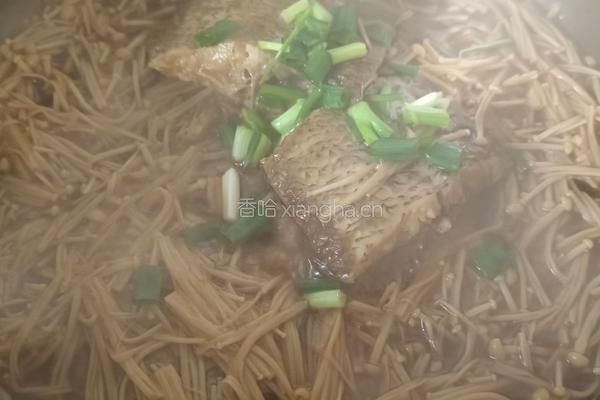 金针菇炖热腾 的做法图解9