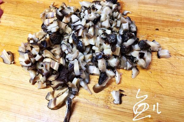 打卤面（香菇肉末卤）的做法图解3