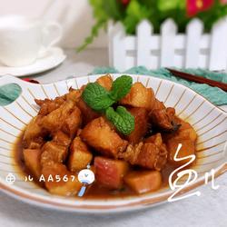 白萝卜炖猪肉的做法[图]
