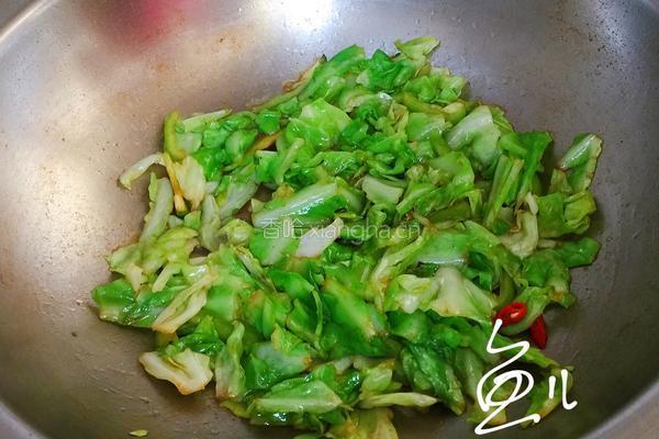 爆炒卷心菜的做法图解10