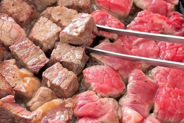 黑椒牛排炒口蘑的做法图解4