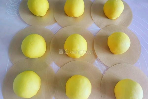 布丁狗奶黄包的做法图解4