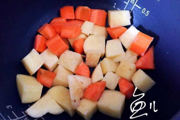 五花肉焖饭的做法图解11