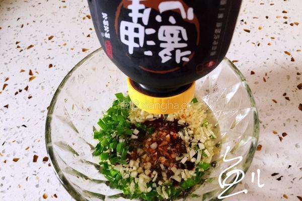 蒜蓉蒸龙虾的做法图解10