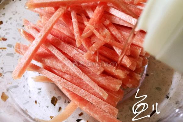 芹菜木耳炒肉丝的做法图解5