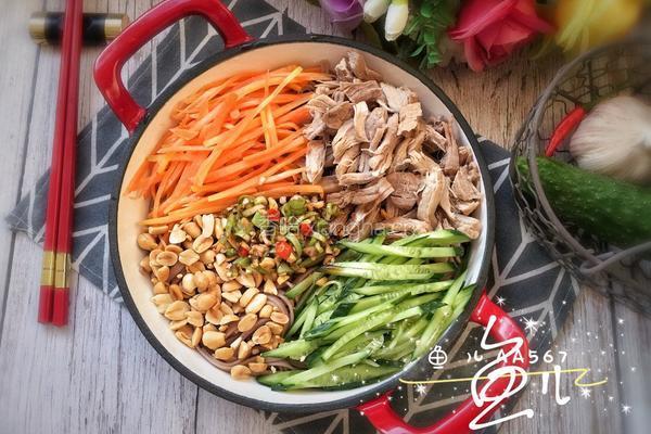 黄瓜拌面