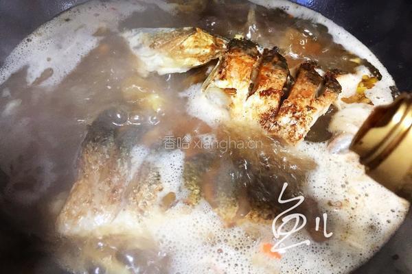 鲤鱼炖粉条的做法图解15